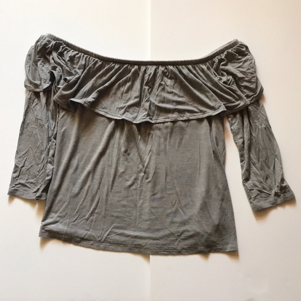 AE Off the Shoulder Top